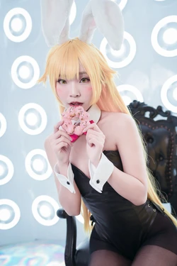 [Shiori x Rinnsaki] Oshino Shinobu (Bakemonogatari)