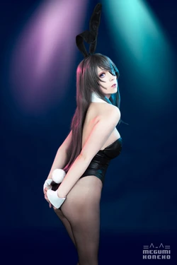 Megumi Koneko - Sakurajima Mai