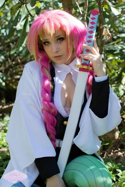 LovelySpaceKitten - Mitsuri Kanroji