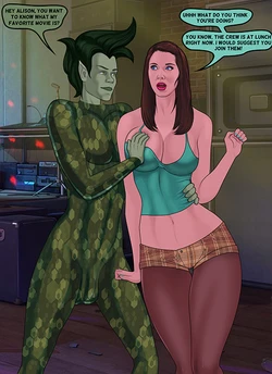 [LAPTOP456] Alison Brie Swallowed