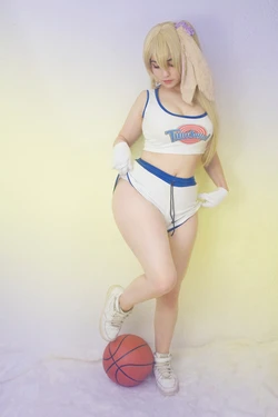 Shika - Lola Bunny