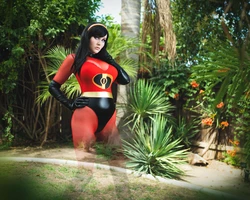 Angie Griffin – Violet Parr