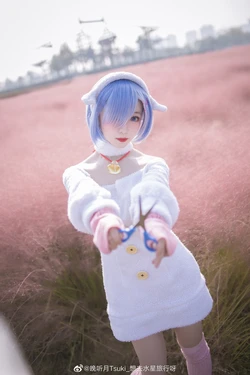 晚聽月Tsuki - REM