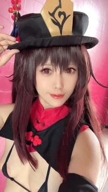 [Glossy Rabbit  (艶兎)] 原神/胡桃でオリジナルチャイナ❤️