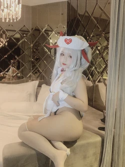 Momo Kawaii - Vampire