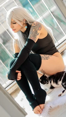 Giovanna Campomar - Elizabeth Liones