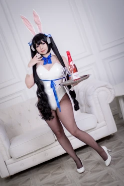 Yoshinobi - Hestia Bunny