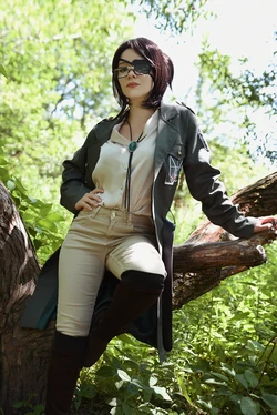 Evenink - Hange Zoe (Attack on Titan)