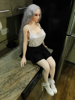 My New Arrival: 102cm Elven Princess by [K2]