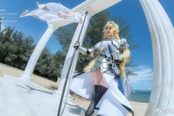 [鳗鱼霏儿] 次元少女COS神还原贞德