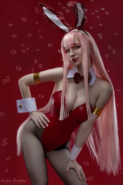 Hologana - Bunny Zero Two
