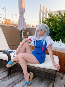 Caticornplay - Summer Gwar Gura