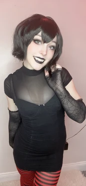 Meikasama - Mavis Dracula