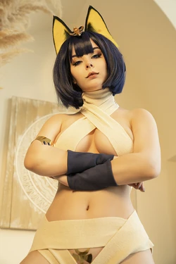 Helly Valentine - Ankha
