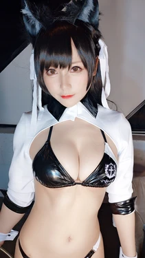 Nyako - Race Queen Atago