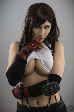 Morgana Cosplay - Tifa