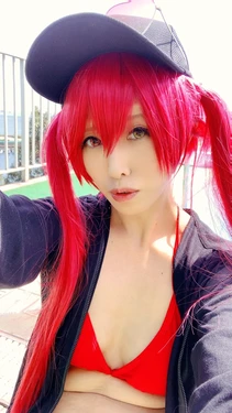 [艶兎] マリン船長