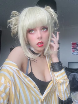 Kitsukanna - Toga Himiko