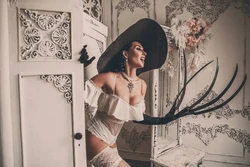 Ann Shakhovskaya - Lady Dimitrescu