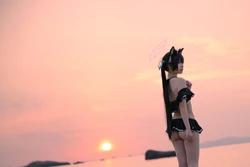 G44不会受伤 - Serika Kuromi (Blue Archive)
