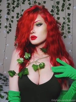 Bunni Lynn - Poison Ivy