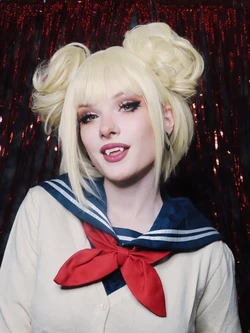 Bunni Lynn - Toga Himiko