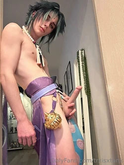 [trxisxtanx] Cosplay Compilation