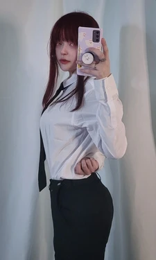 Hyeon - Makima