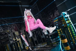 咬一口兔娘ovo - NIKKE 爱丽丝