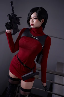 ZinieQ - Ada Wong