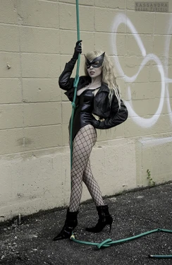 Kassandra Leigh - Canary X Ivy