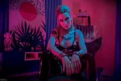 Frau Haku - Venus In Furs (Cyberpunk 2077)