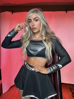 Lisa Mancini - Supergirl