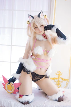 Takanashi Hanari - Beast Illya