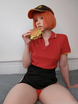 BakaChi - McMommy
