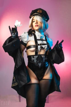 Luisa Roma - Officer 2B