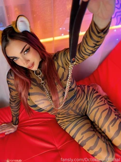 Octokuro - Tigra