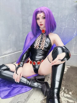 Caticornplay - Raven