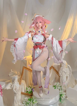 咬一口兔娘ovo (黏黏团子兔)『春江水暖_神子贺岁』