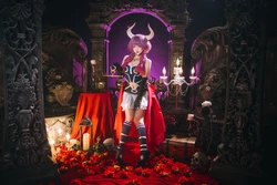 日奈娇 - Aura the Guillotine