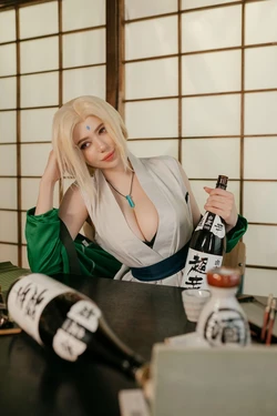 Alina Becker - Tsunade Drunk