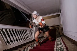 Anya Ichios - Ciri