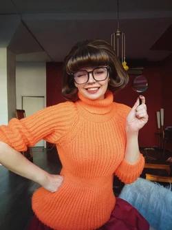 Asami Gate - Velma