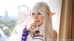 Animehands - Emilia