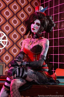 Zirael Rem - Mad Moxxi set