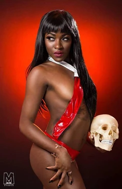 Maky Roll - Vampirella