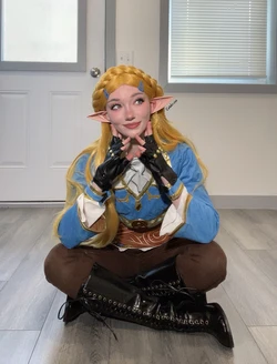 Celebi cosplay - Zelda