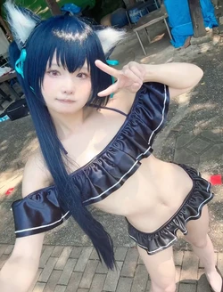 kurumi_cos Serika swimsuit