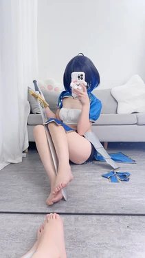 Seele麦麦 崩坏学园2 saber希儿 41p1v