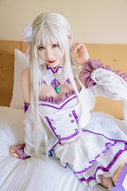 Serina Tachibana - Emilia (Re:Zero)